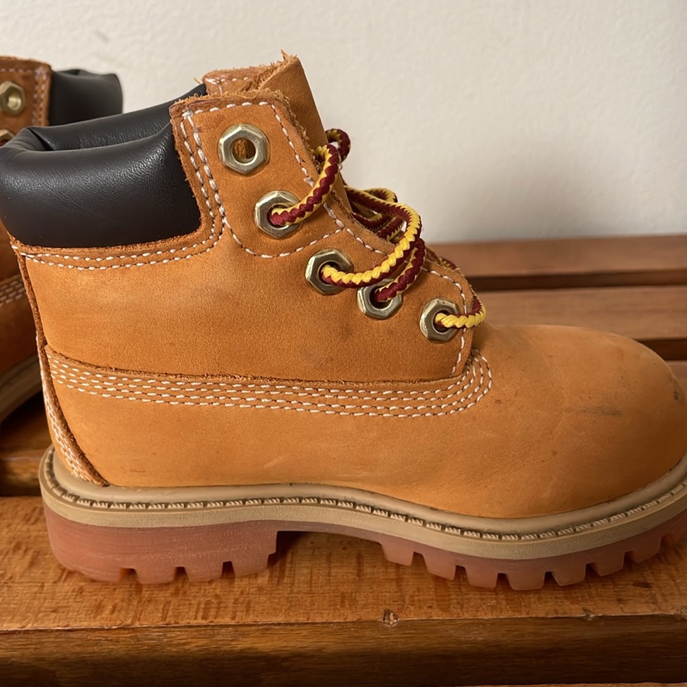 Timberlands - Picture 5 of 7